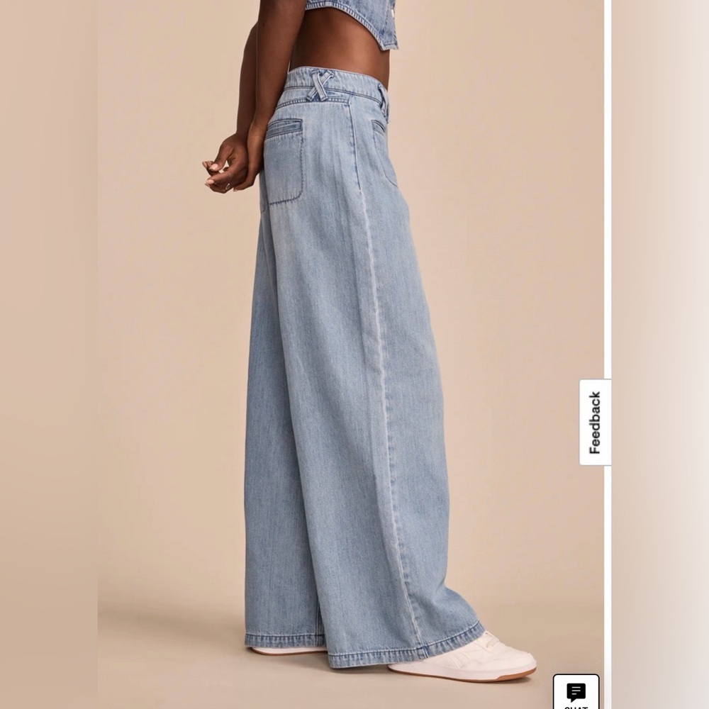 Lucky Brand Light Blue Wide Leg Jeans - Picture 3 of 9